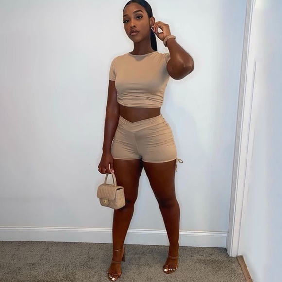 "Looking For You" short set - Picture 1 of 1